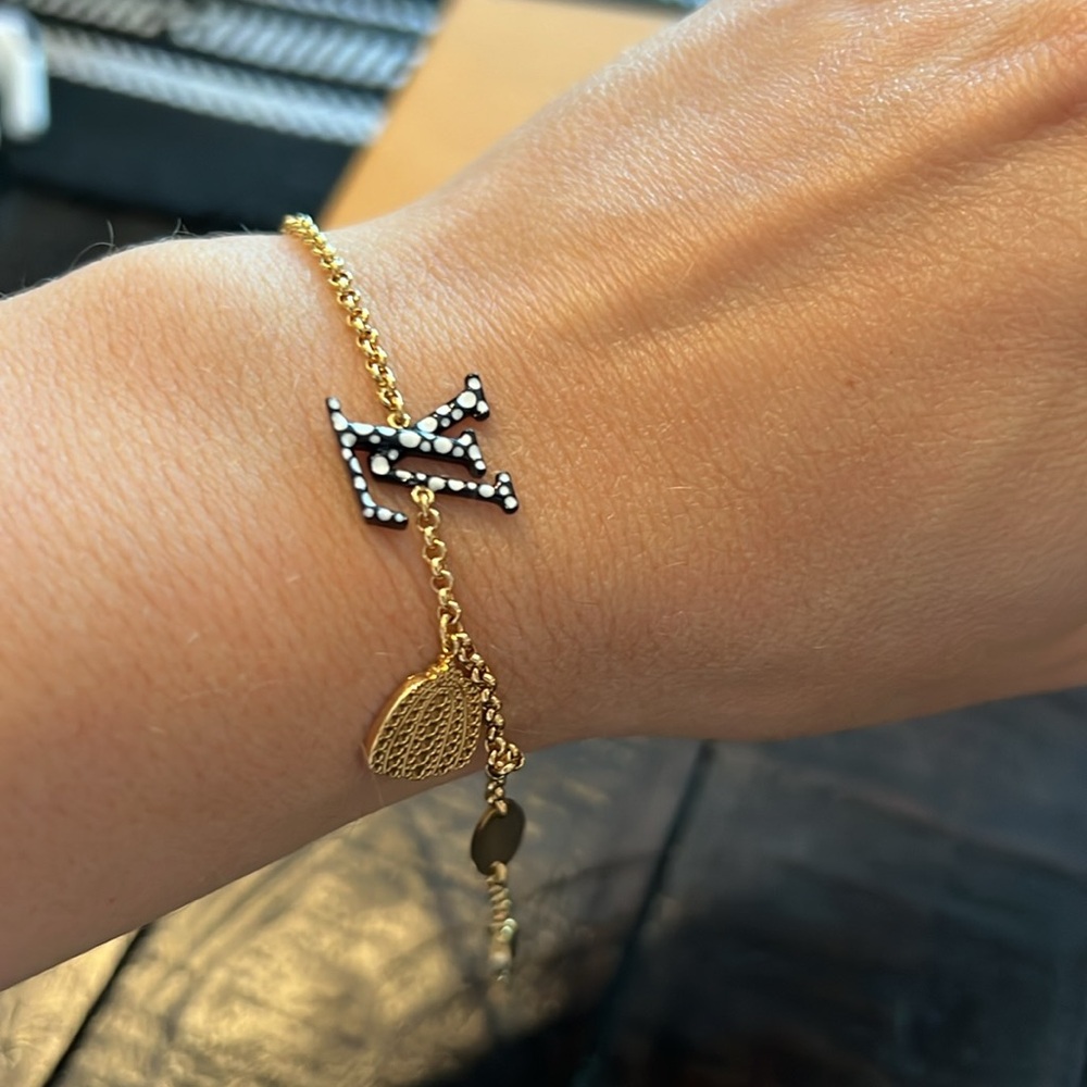 Louis Vuitton x Yayoi Kusama Collaboration Infinity Dots Bracelet M0969A  RARE - Picture 2 of 9